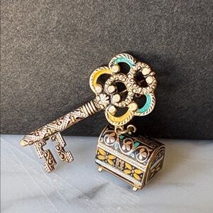 Vintage Damascene Spain Key Treasure Chest Brooch